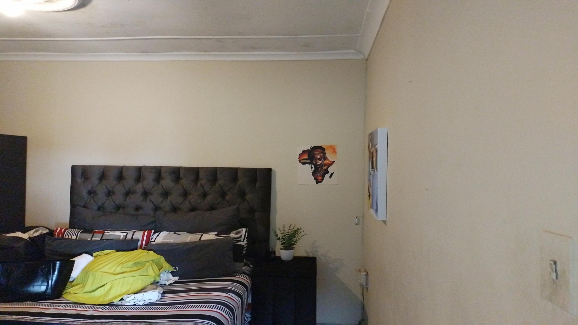 Bed Room 2 of property in Montclair (Dbn)
