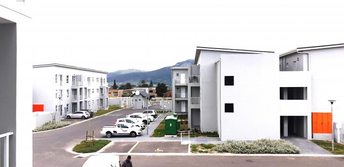 1 Bedroom Apartment for Sale For Sale in Paarl - MR716760