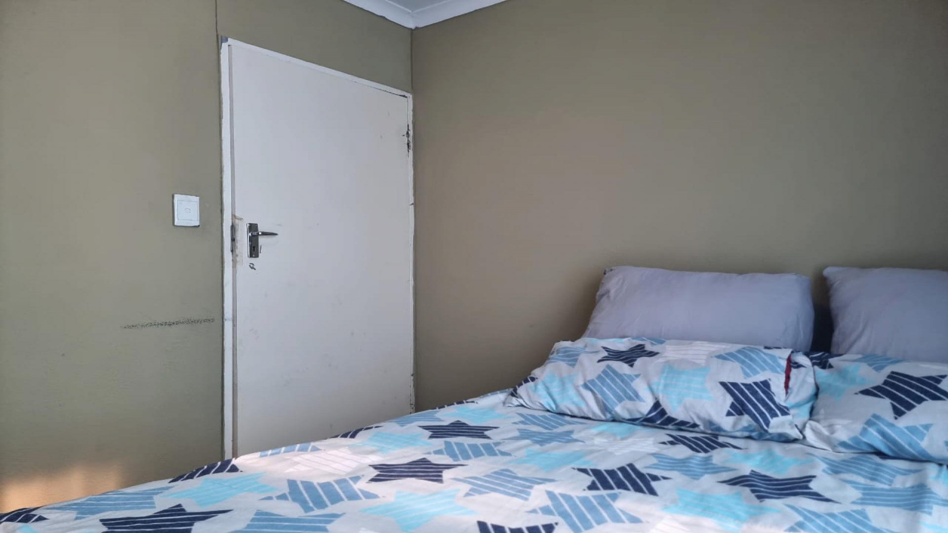 Bed Room 2 - 8 square meters of property in Evaton West