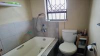 Bathroom 1 of property in Newlands East