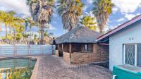 Spaces of property in Florida Lake