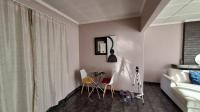 Dining Room - 11 square meters of property in Florida Lake