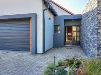 2 Bedroom 2 Bathroom Simplex for Sale for sale in Hartbeespoort