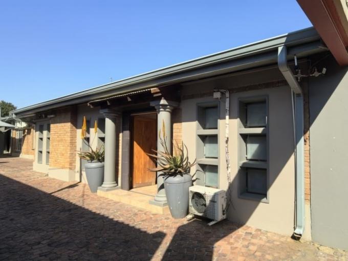 Commercial for Sale For Sale in Rustenburg - MR716859