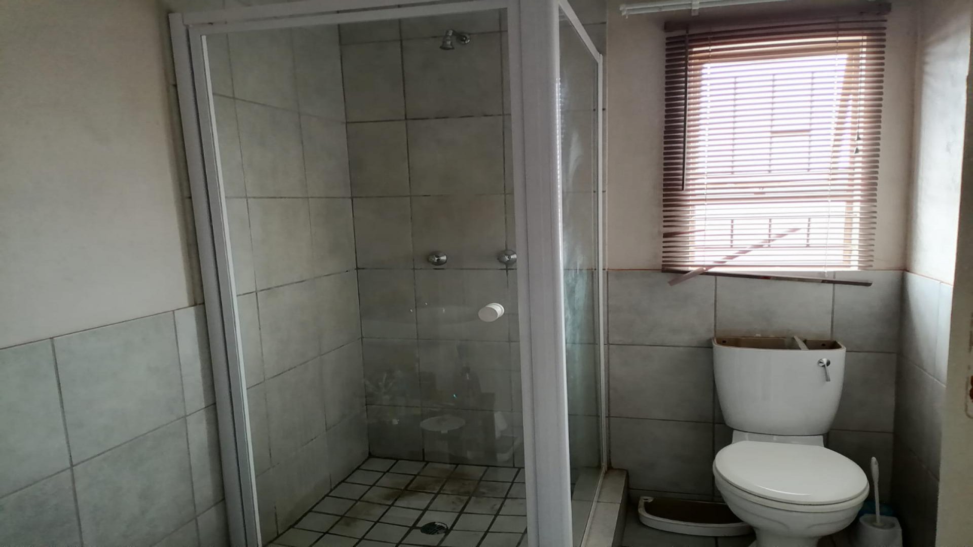 Bathroom 1 of property in Mamelodi