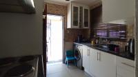 Kitchen - 6 square meters of property in Soshanguve East