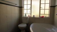 Bathroom 1 - 6 square meters of property in Roodepoort