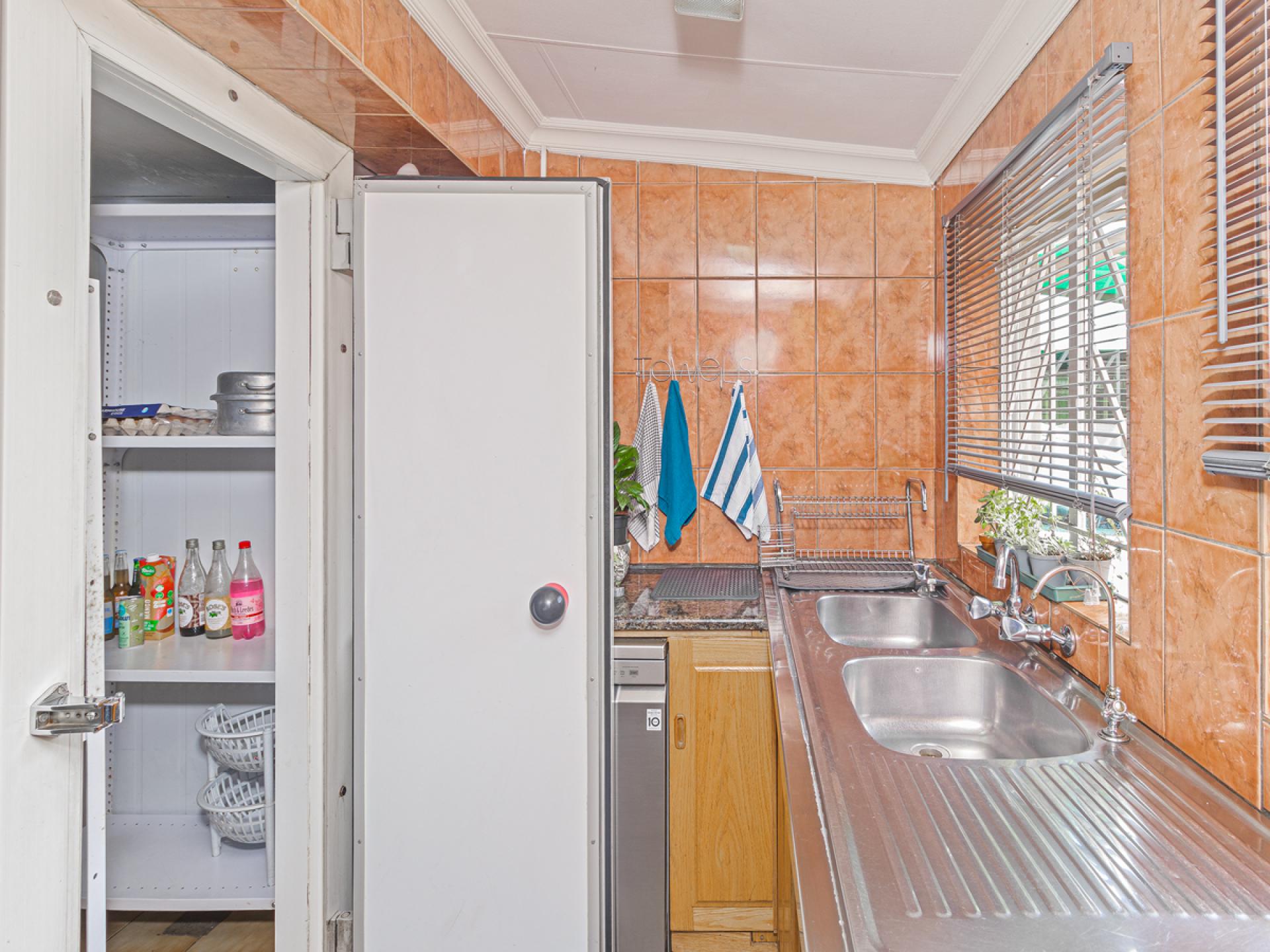  of property in Capital Park