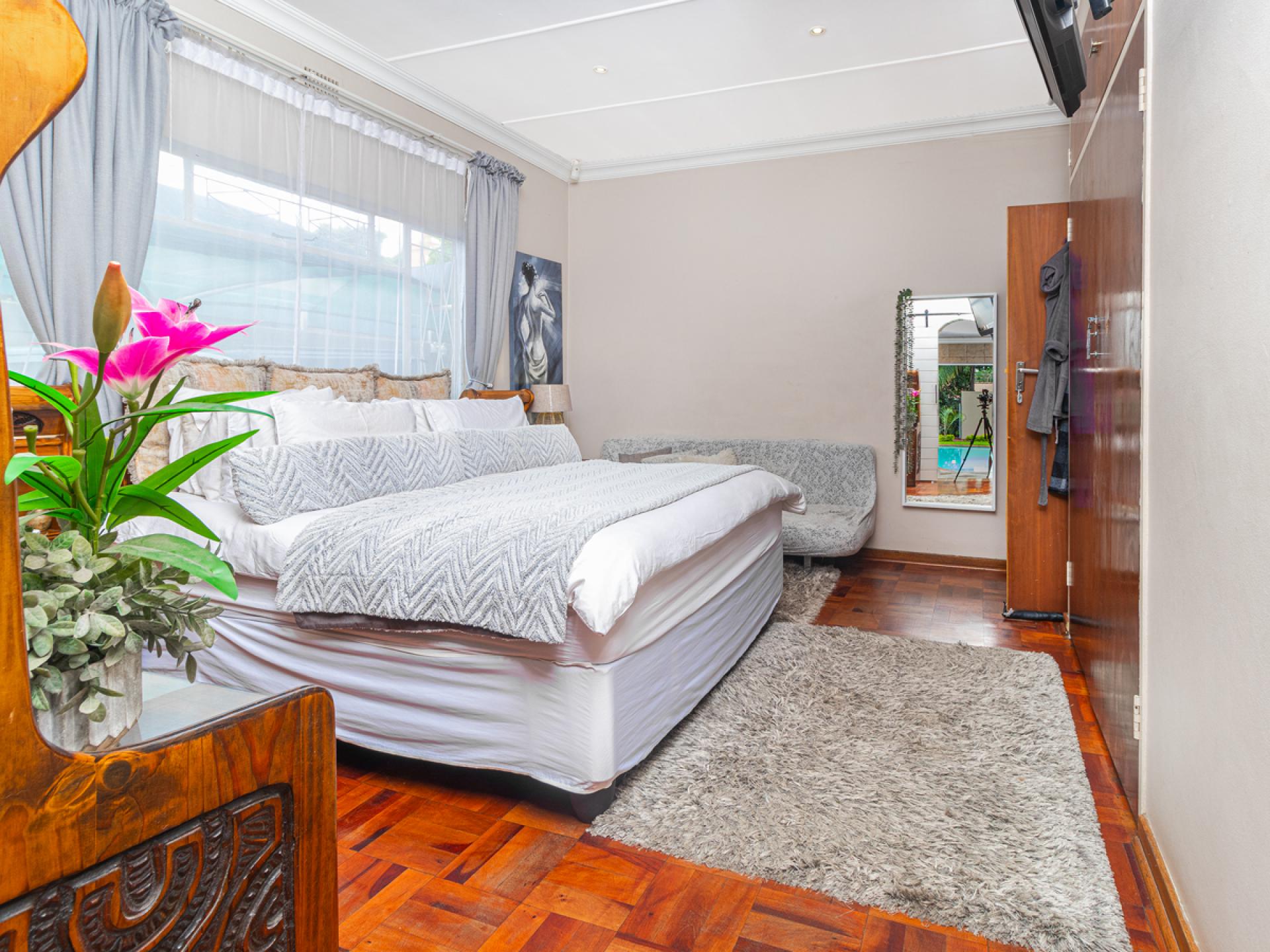  of property in Capital Park