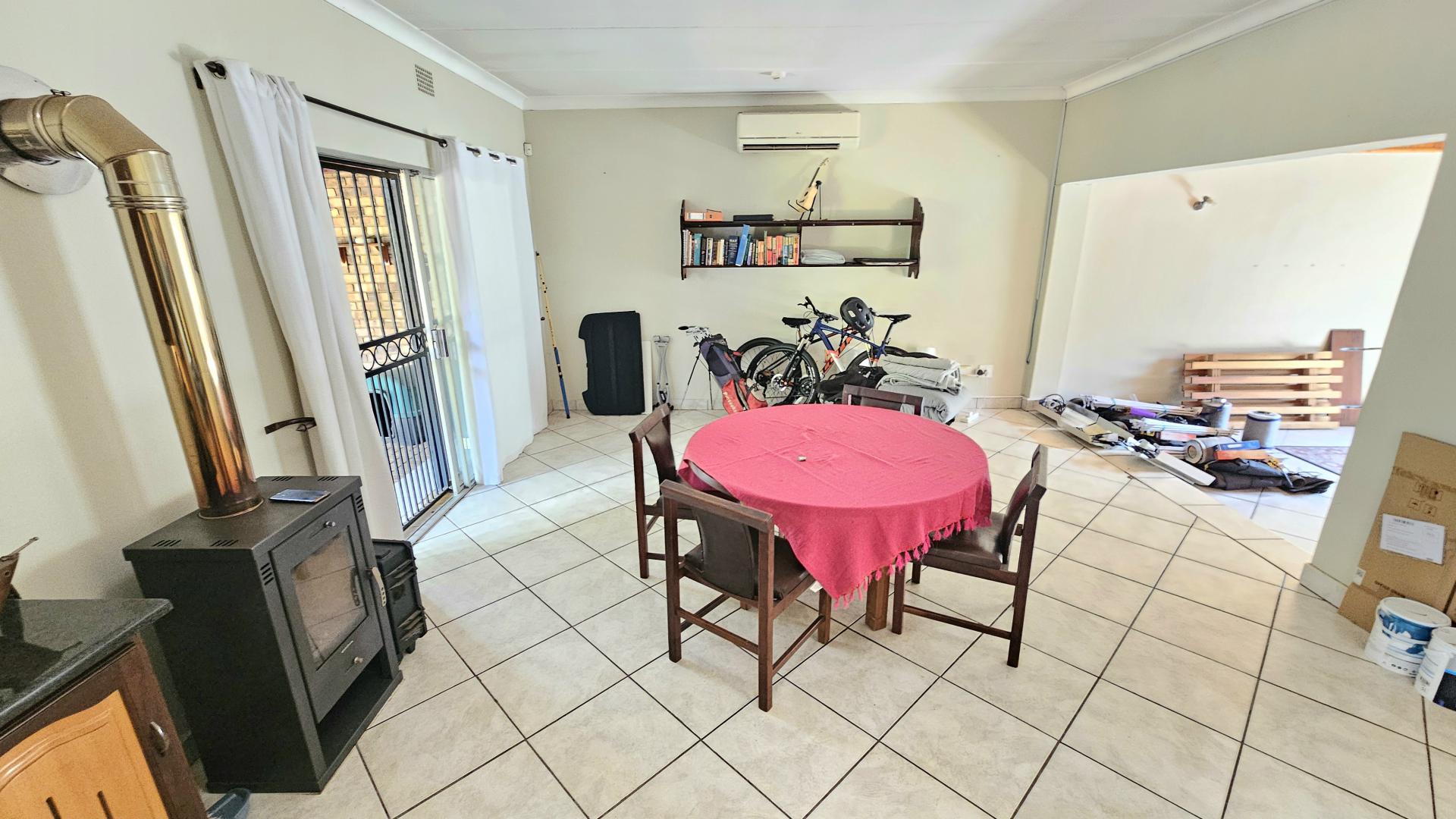  of property in Queenswood