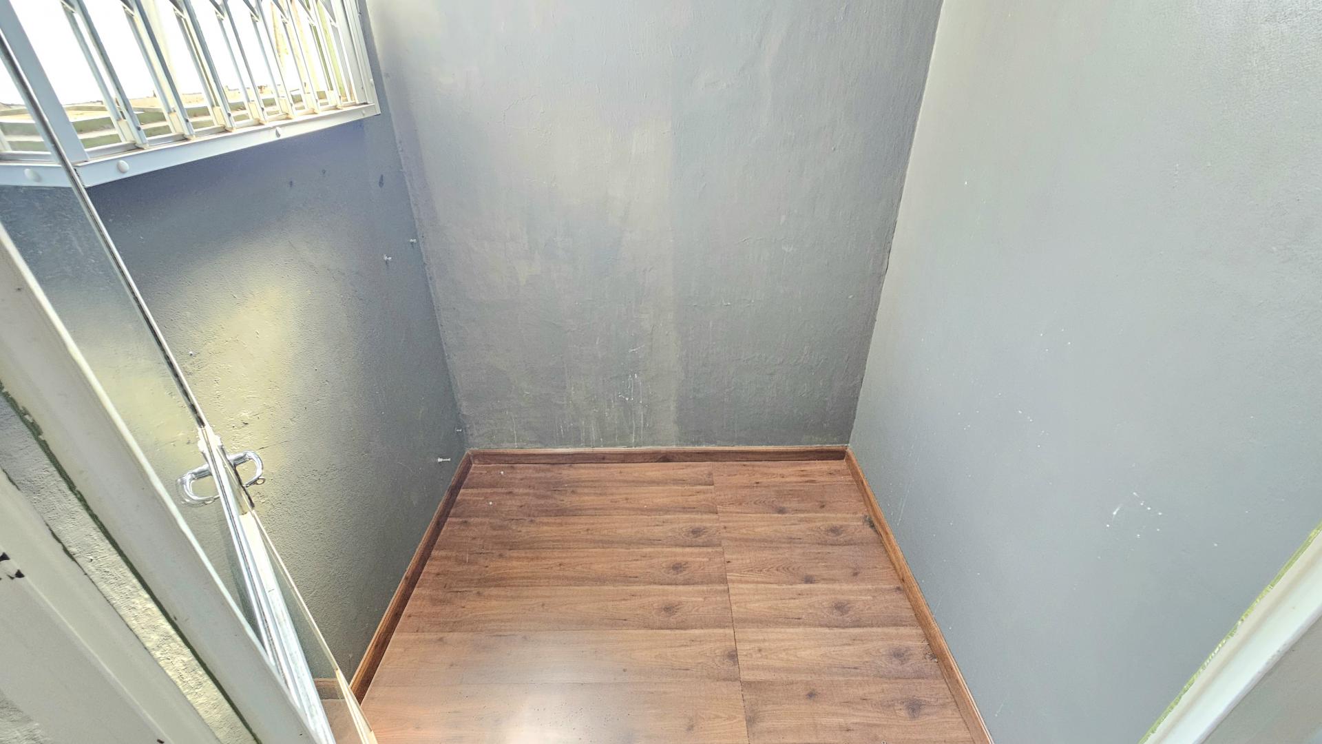  of property in Queenswood