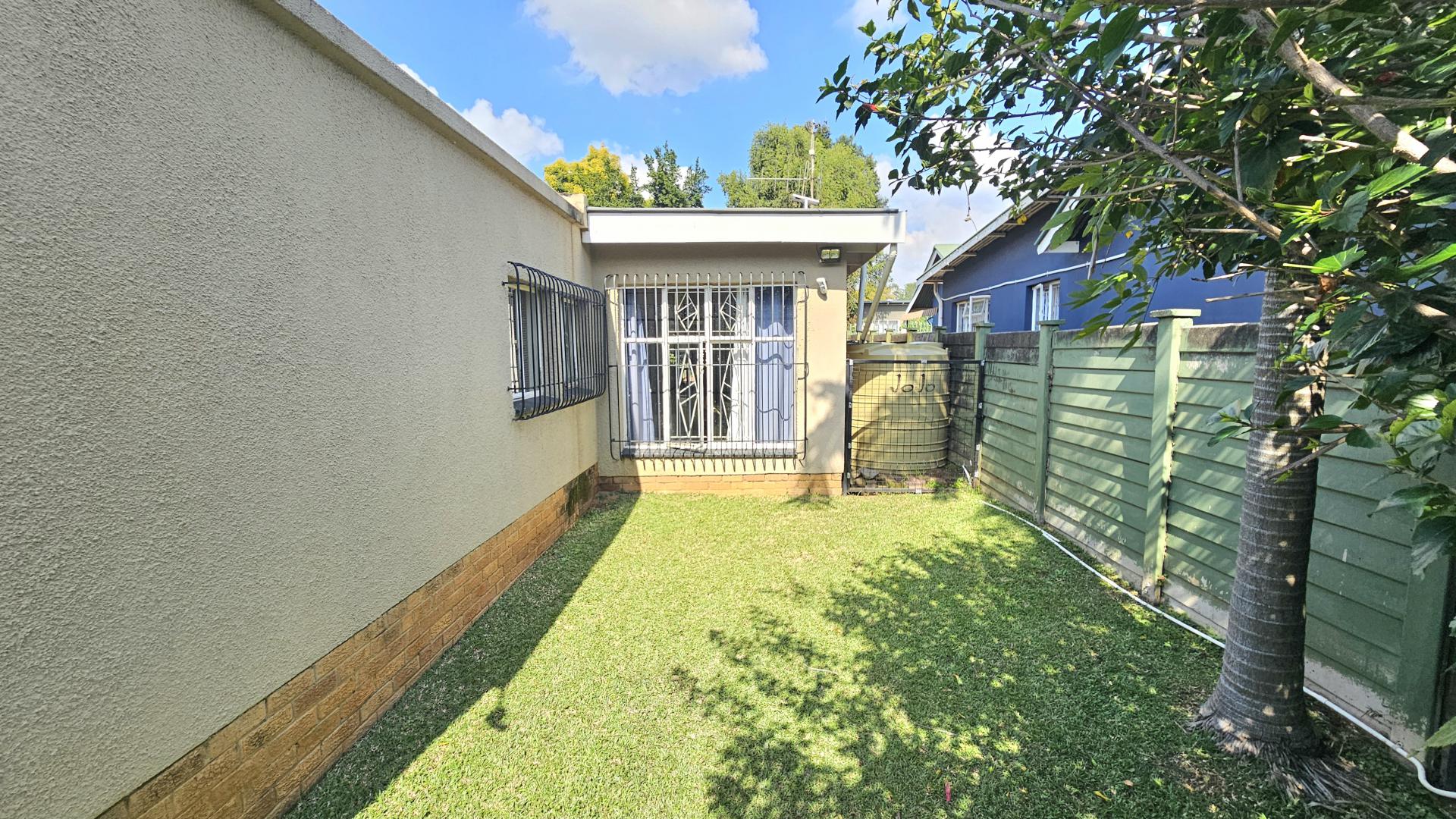  of property in Queenswood