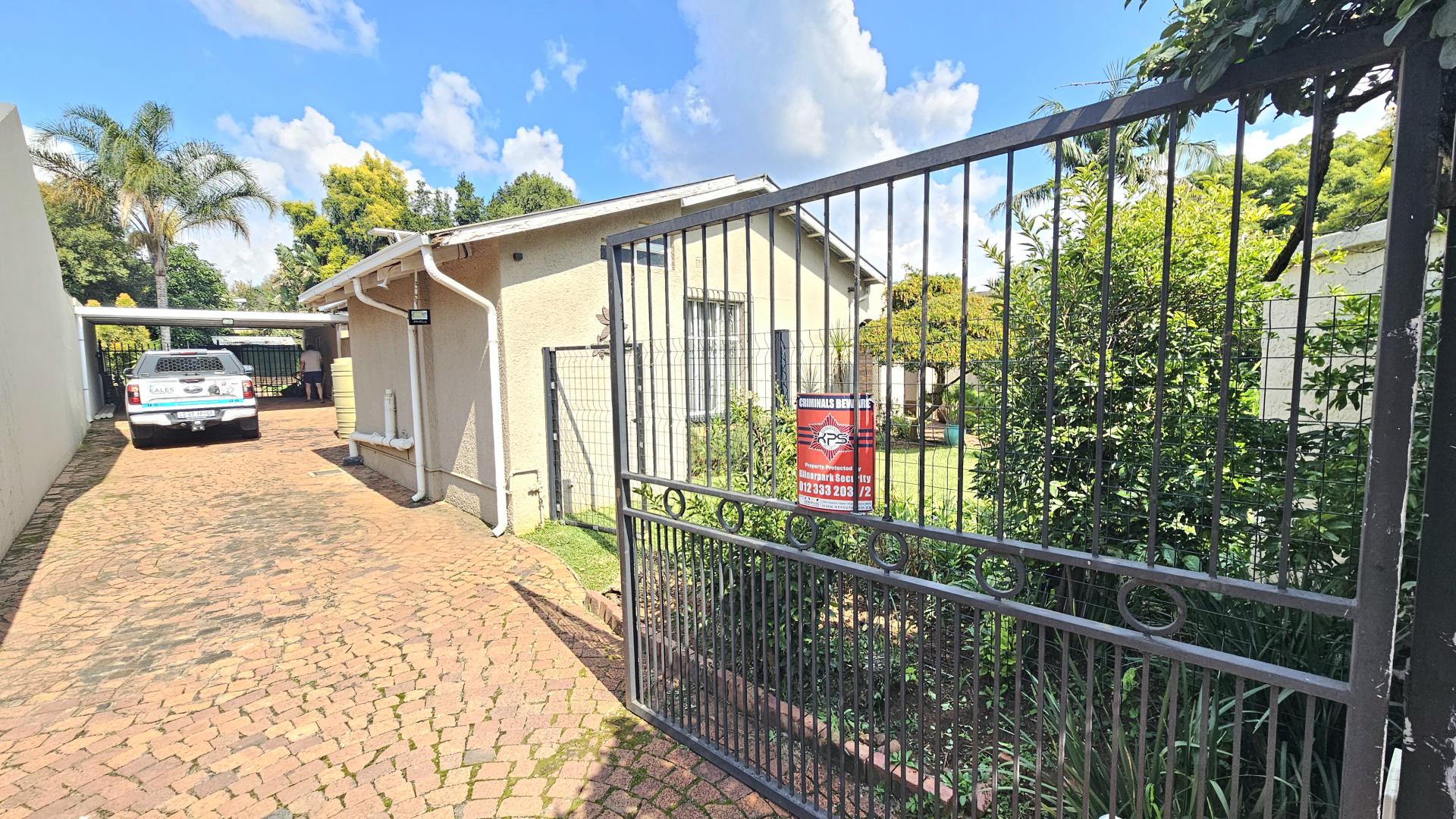  of property in Queenswood