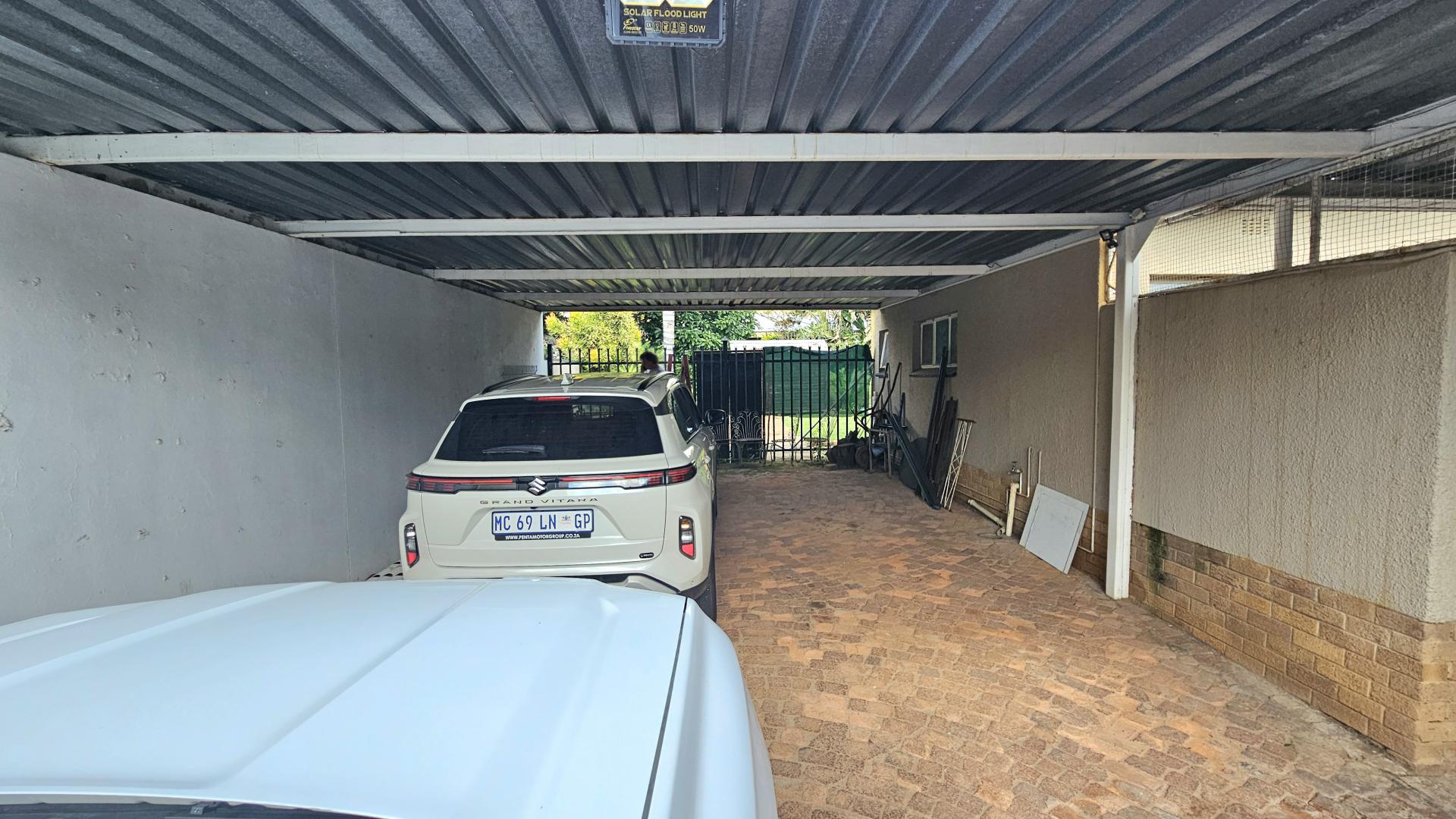  of property in Queenswood