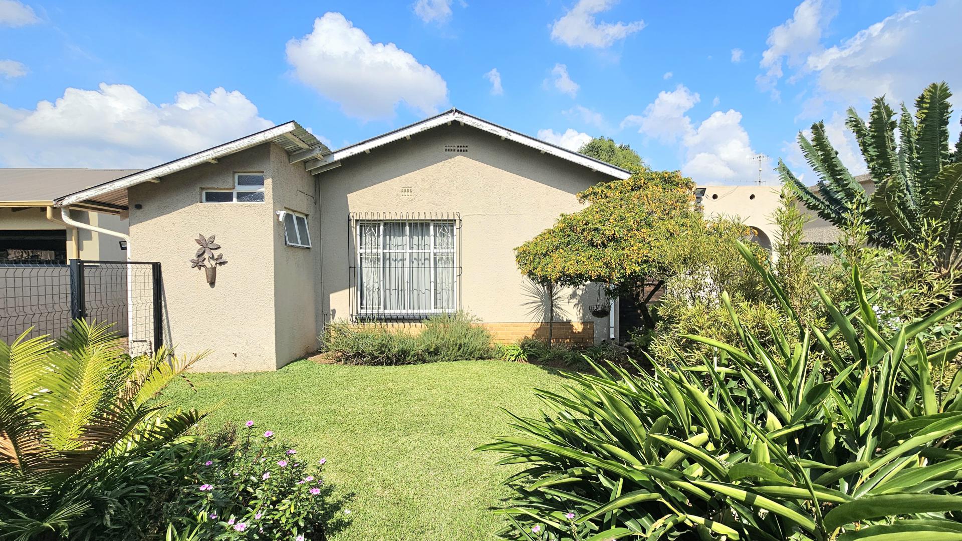  of property in Queenswood