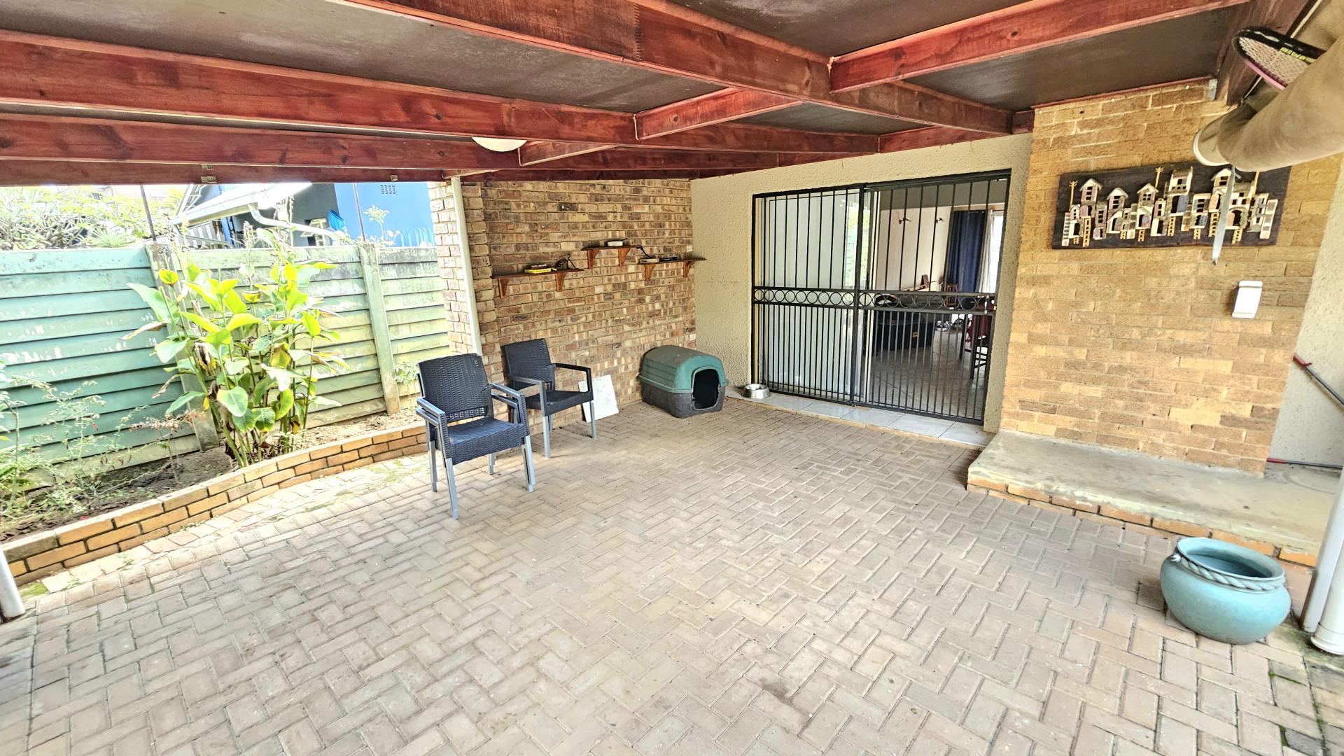  of property in Queenswood