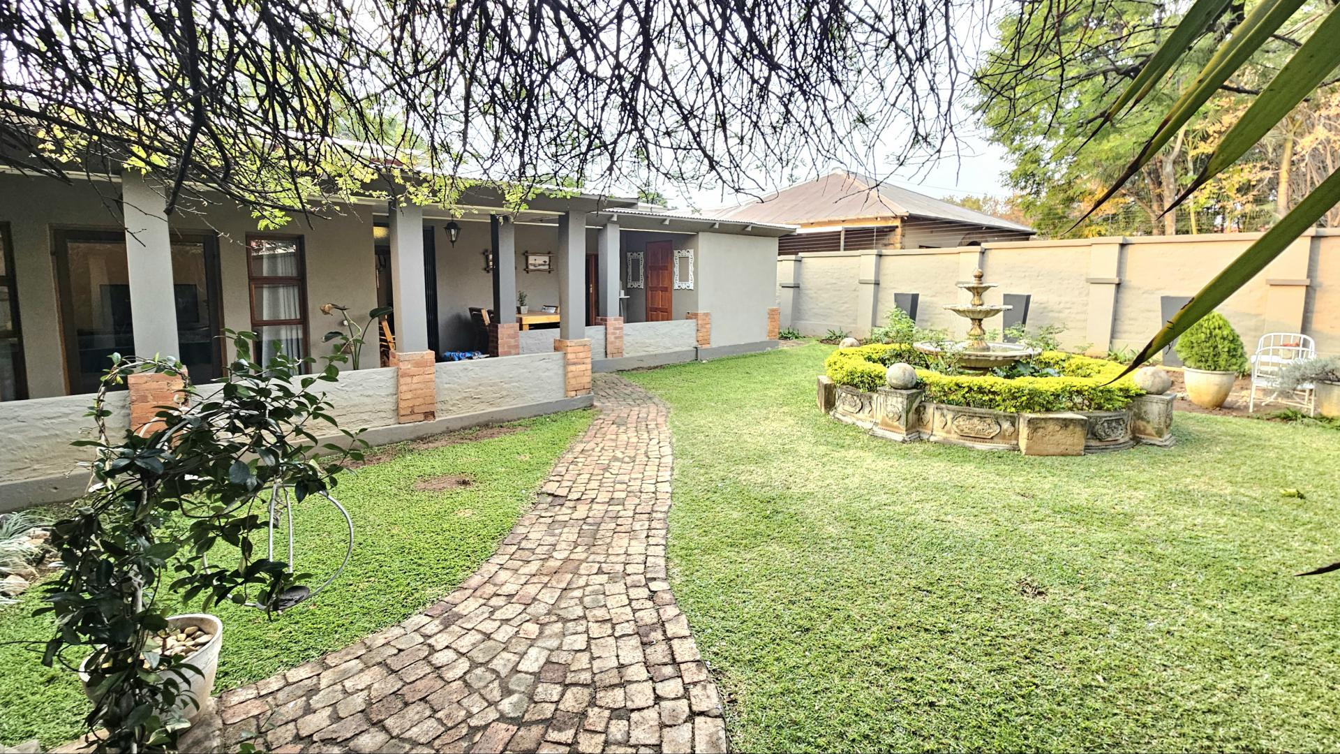  of property in Capital Park