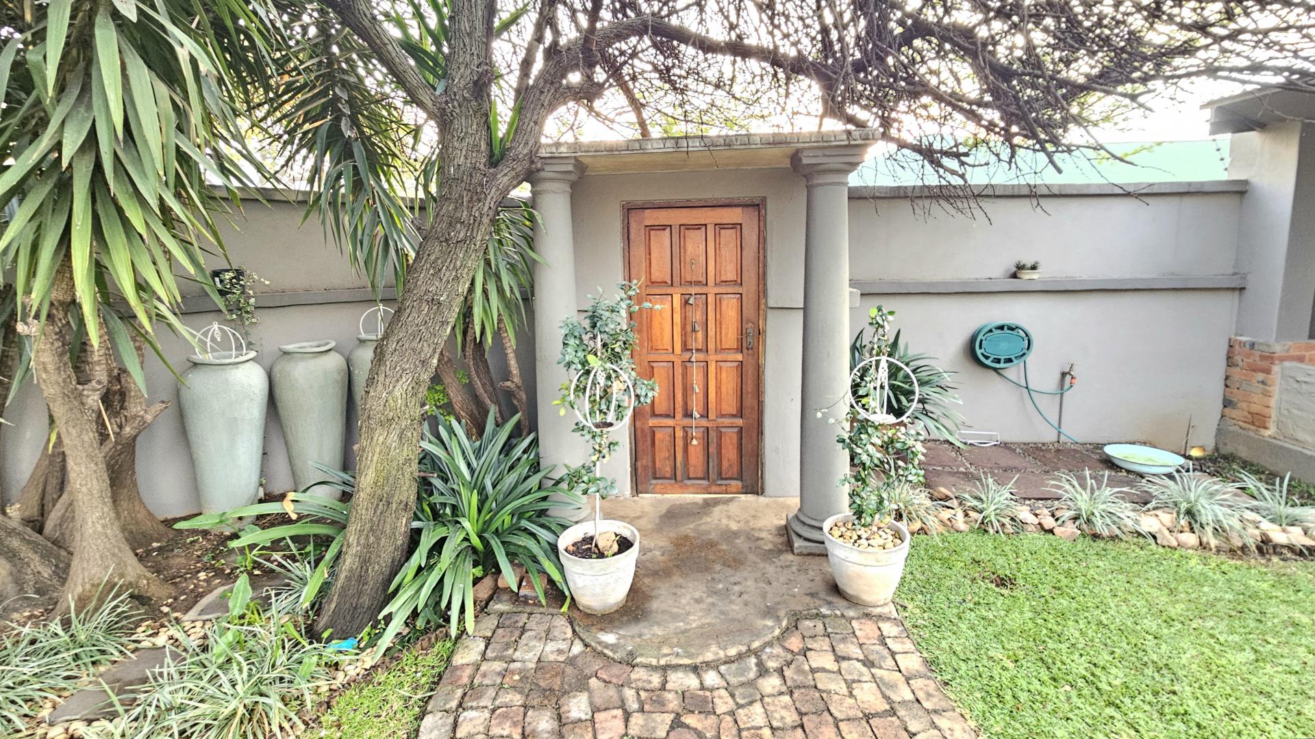  of property in Capital Park