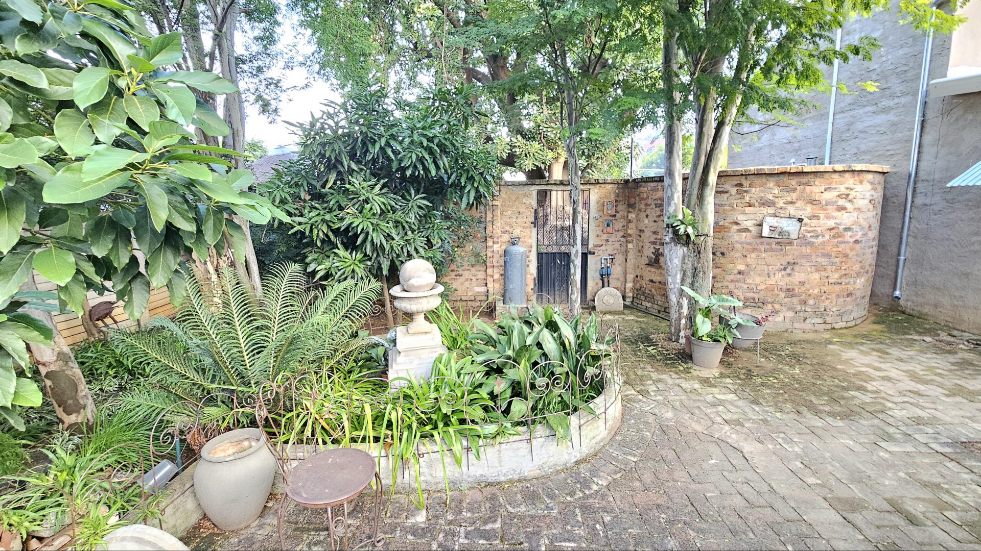  of property in Capital Park