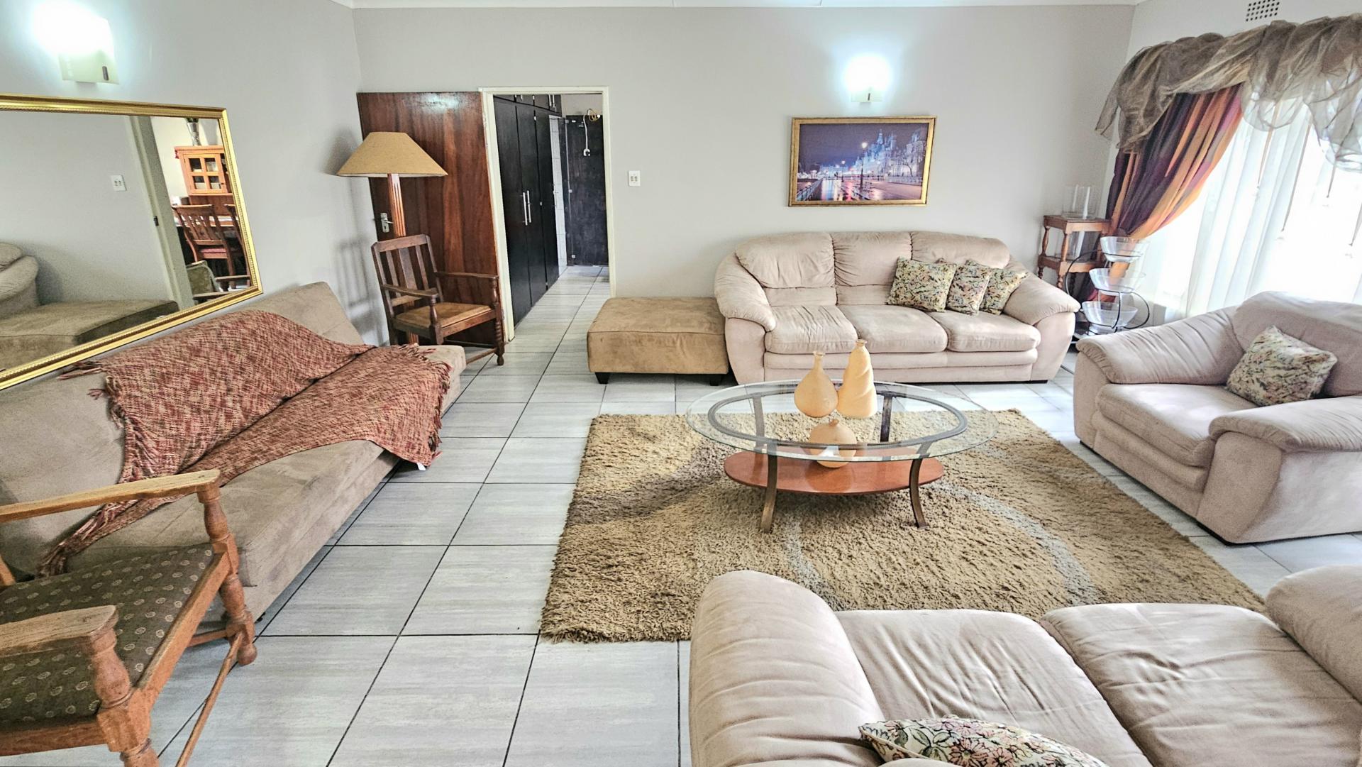  of property in East Lynne