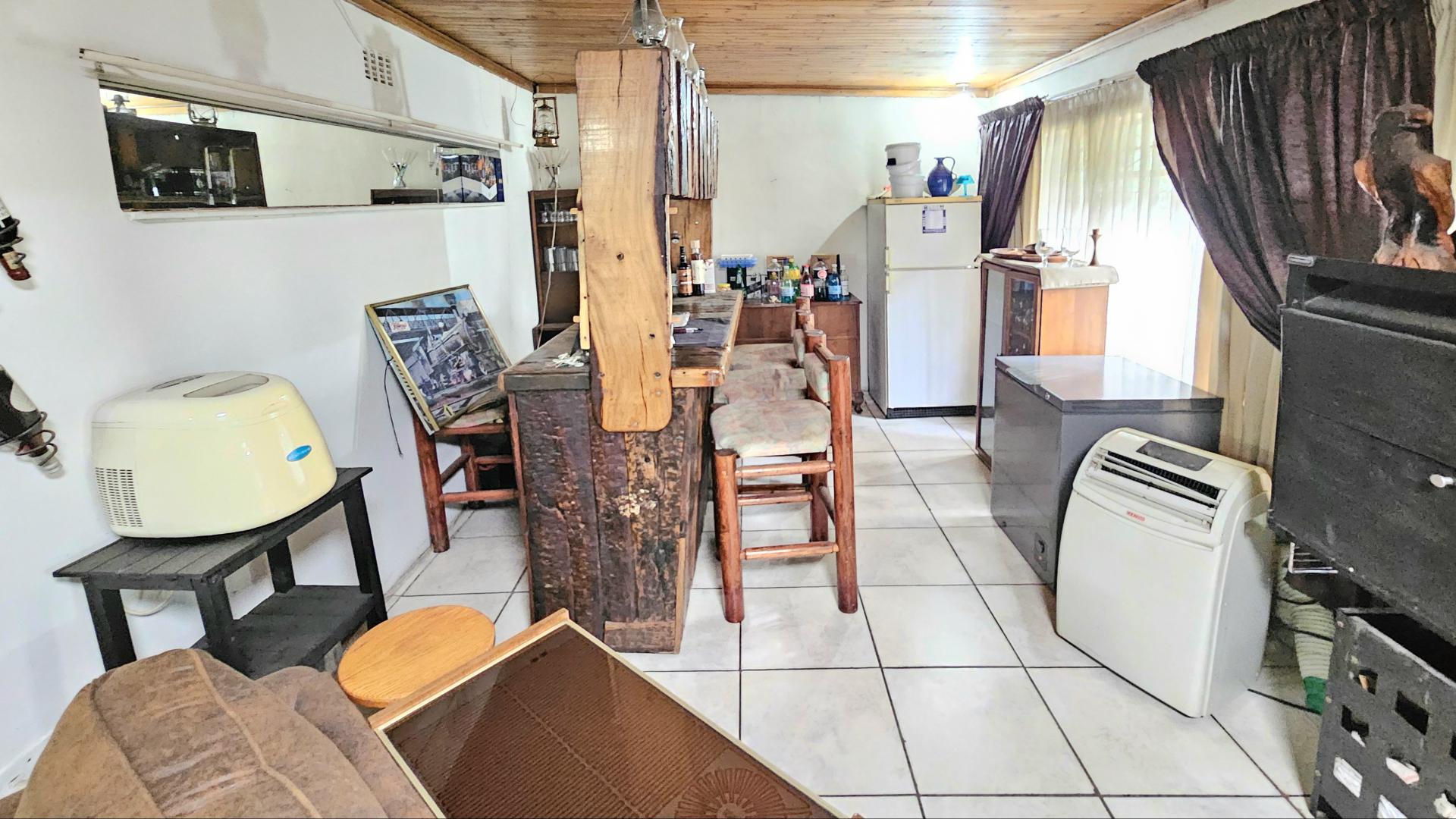  of property in East Lynne