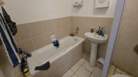 Bathroom 1 of property in Comet