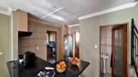Kitchen - 12 square meters of property in Amorosa