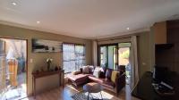 Lounges - 22 square meters of property in Amorosa