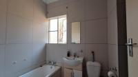 Bathroom 1 - 6 square meters of property in Sasolburg