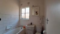 Main Bathroom - 5 square meters of property in Sasolburg