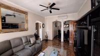 Lounges - 25 square meters of property in Sasolburg
