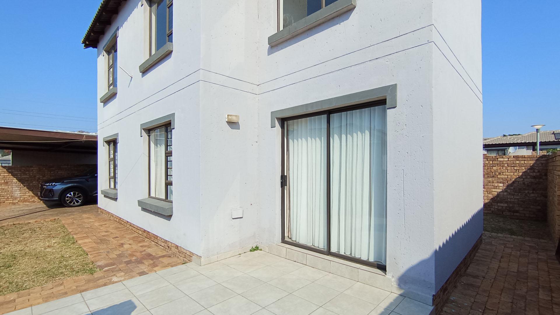 Front View of property in Chantelle