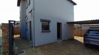 Front View of property in Chantelle