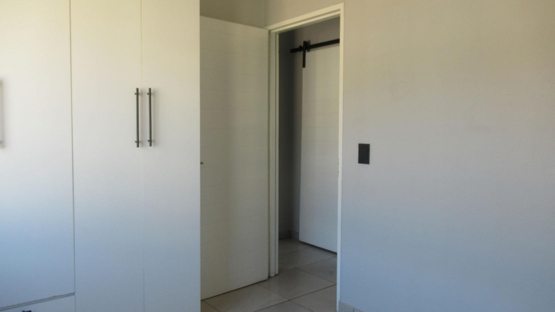 Bed Room 1 - 7 square meters of property in South Hills