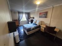  of property in Eldorado Park AH