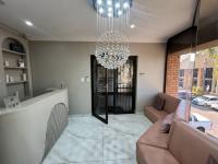  of property in Die Hoewes