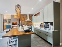  of property in Midstream Estate