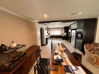  of property in Glenvista
