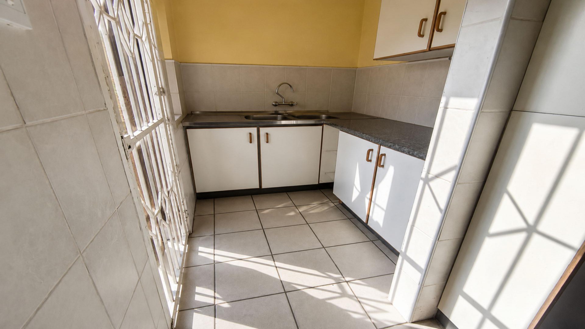 Kitchen of property in Hibberdene
