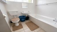 Bathroom 1 of property in Hibberdene