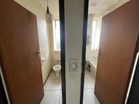  of property in Sunnyside