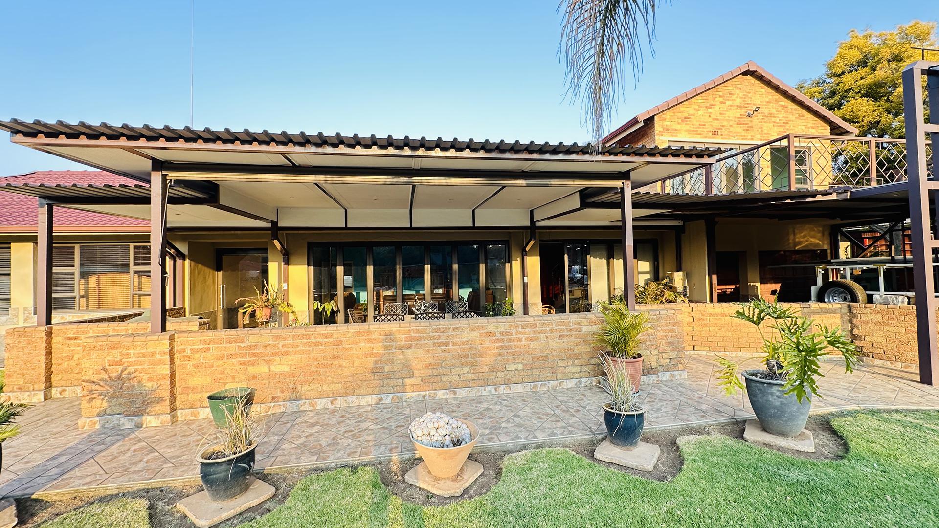 Front View of property in Rynfield