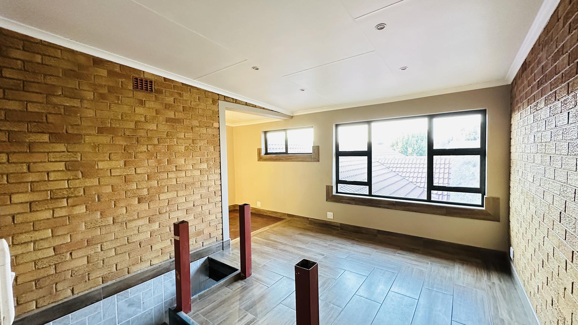 Spaces of property in Rynfield