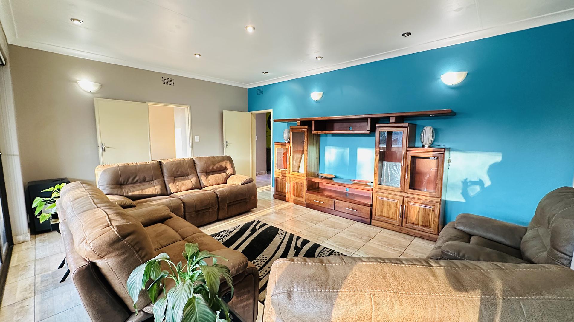 TV Room of property in Rynfield