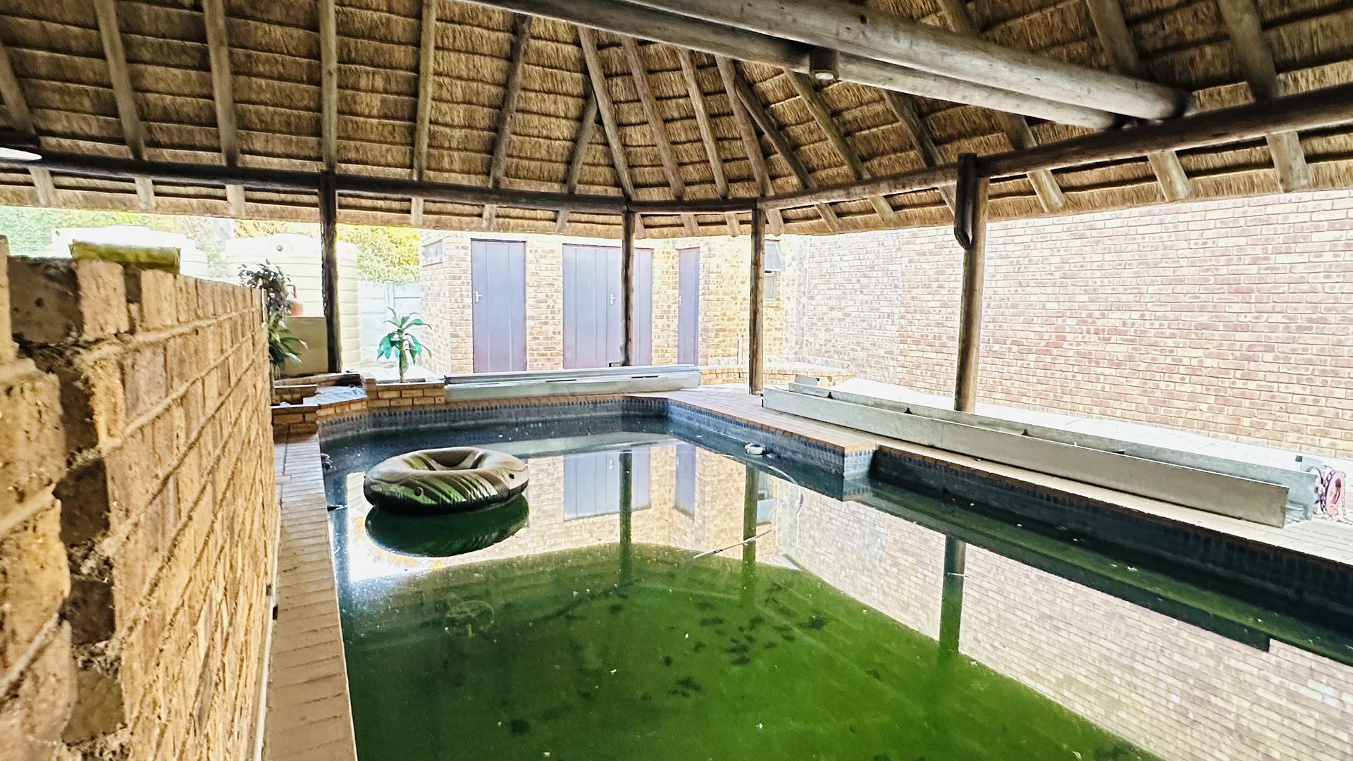 Swimming Pool of property in Rynfield