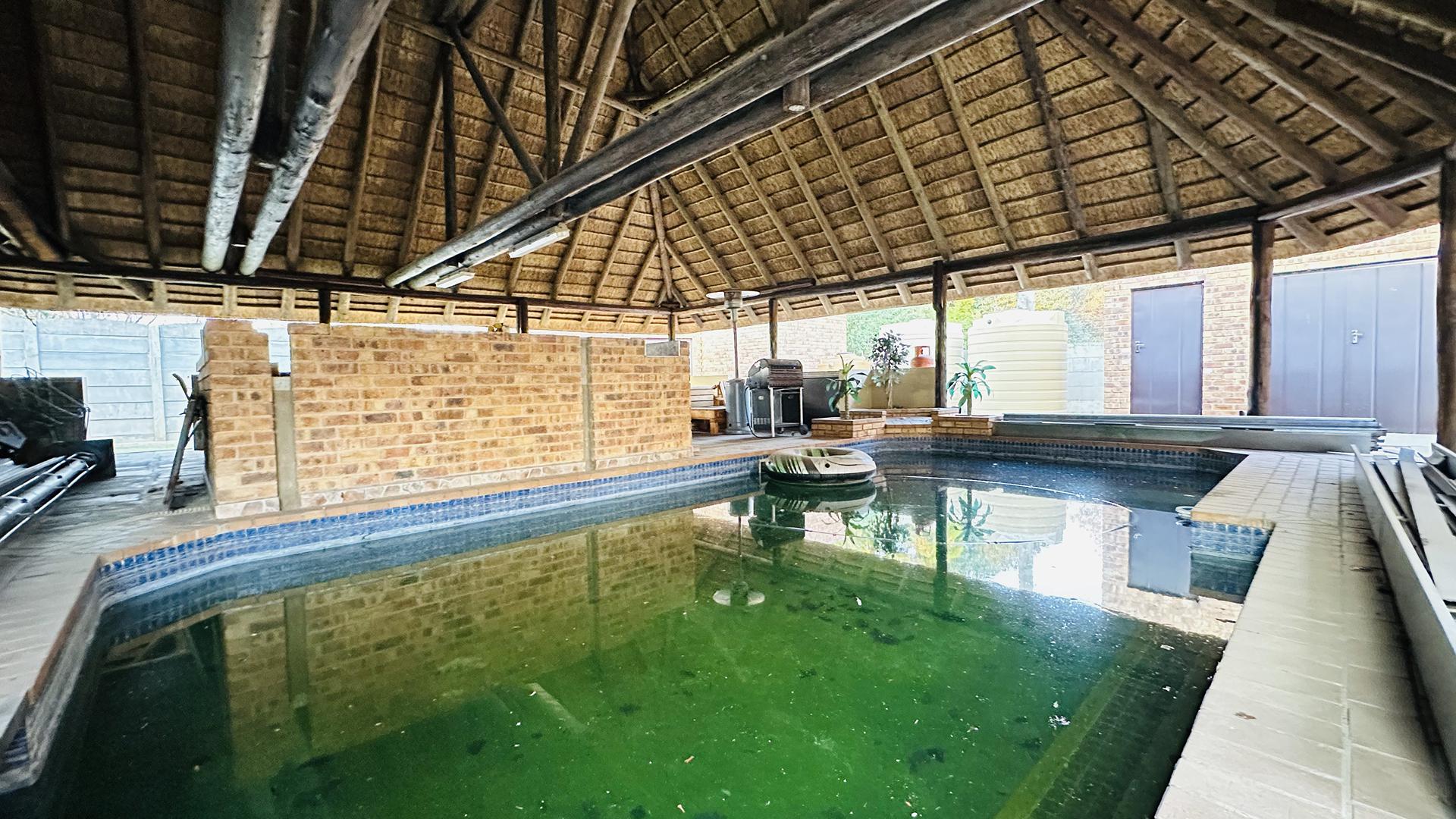 Swimming Pool of property in Rynfield