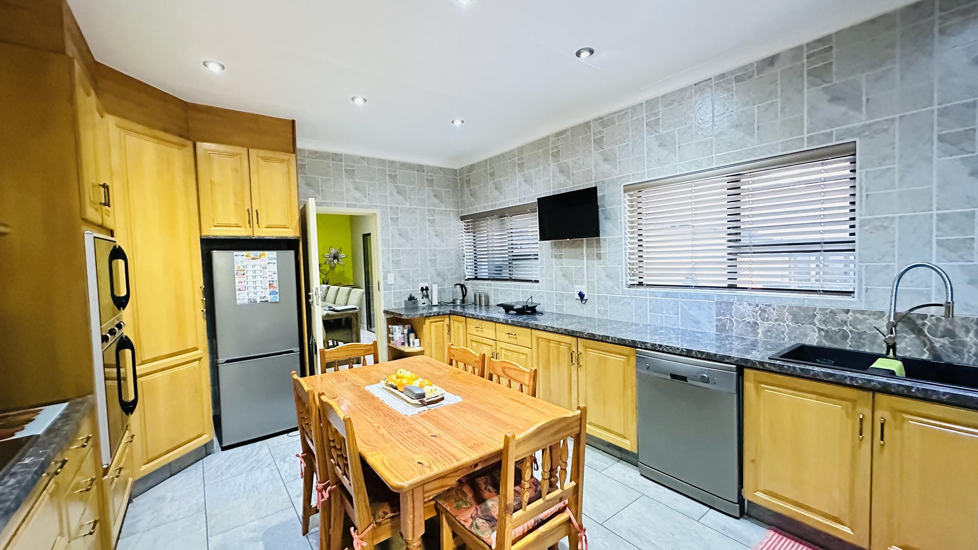 Kitchen of property in Rynfield
