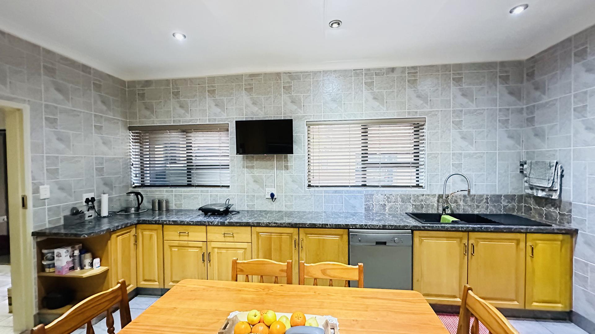 Kitchen of property in Rynfield