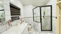 Bathroom 2 of property in Rynfield