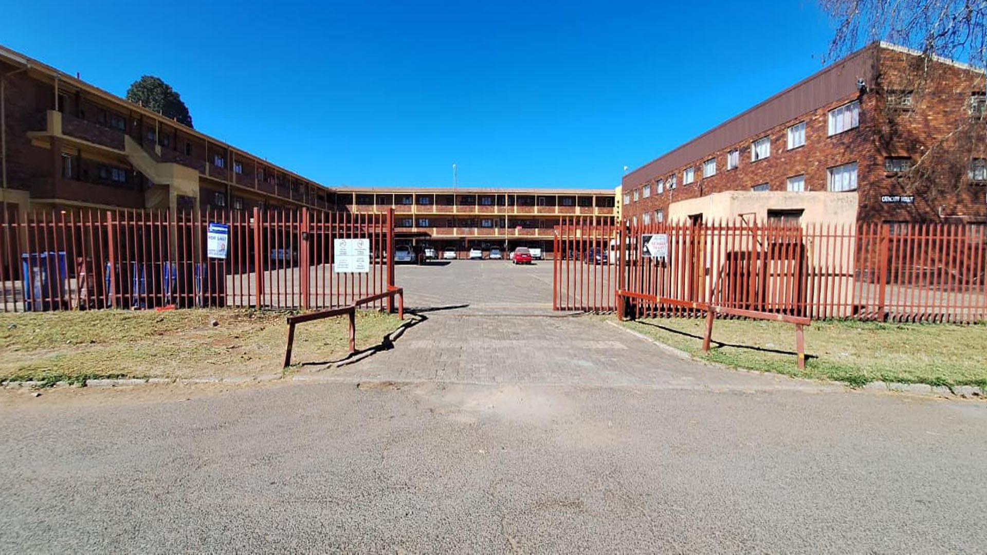 Front View of property in Vanderbijlpark